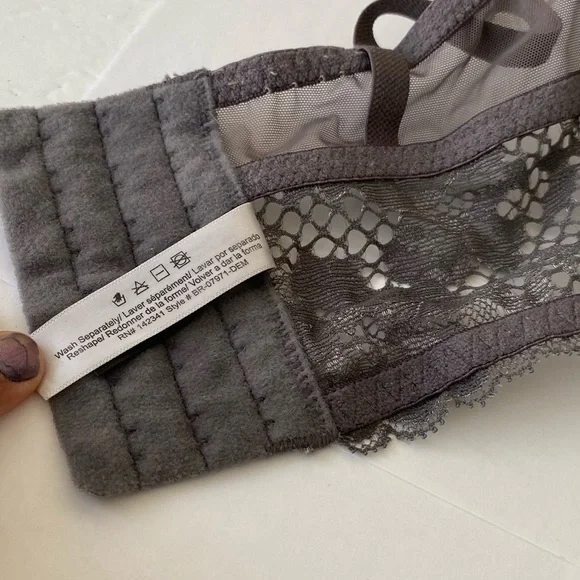 ADORE ME Pacchi Contour 32D - Picture 7 of 10